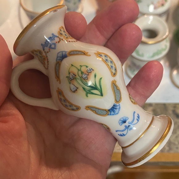 Vintage 1982 Franklin Mint Floral Porcelain Mini Vase Set of 12 Japan - Picture 13 of 16